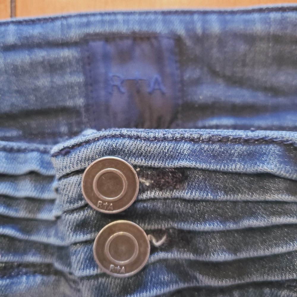 RtA Retro High Rise Pleated Waist Distressed Moto Skinny Jeans Sz 25 - Picture 9 of 10